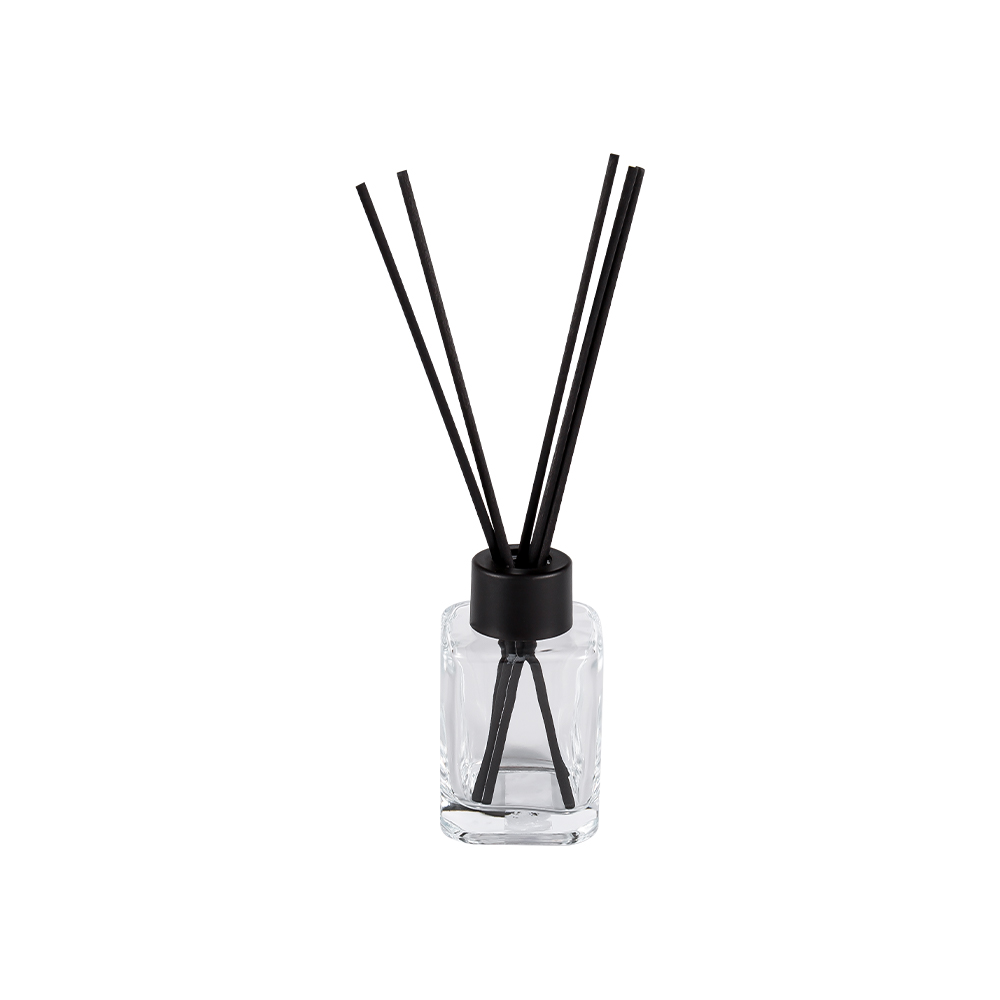 زجاجة ناشرة مربعة الشكل HJ-RX2248 مع غطاء بلاستيكي برقبة لولبية وملصق من الألياف باللون الأسود غير اللامع