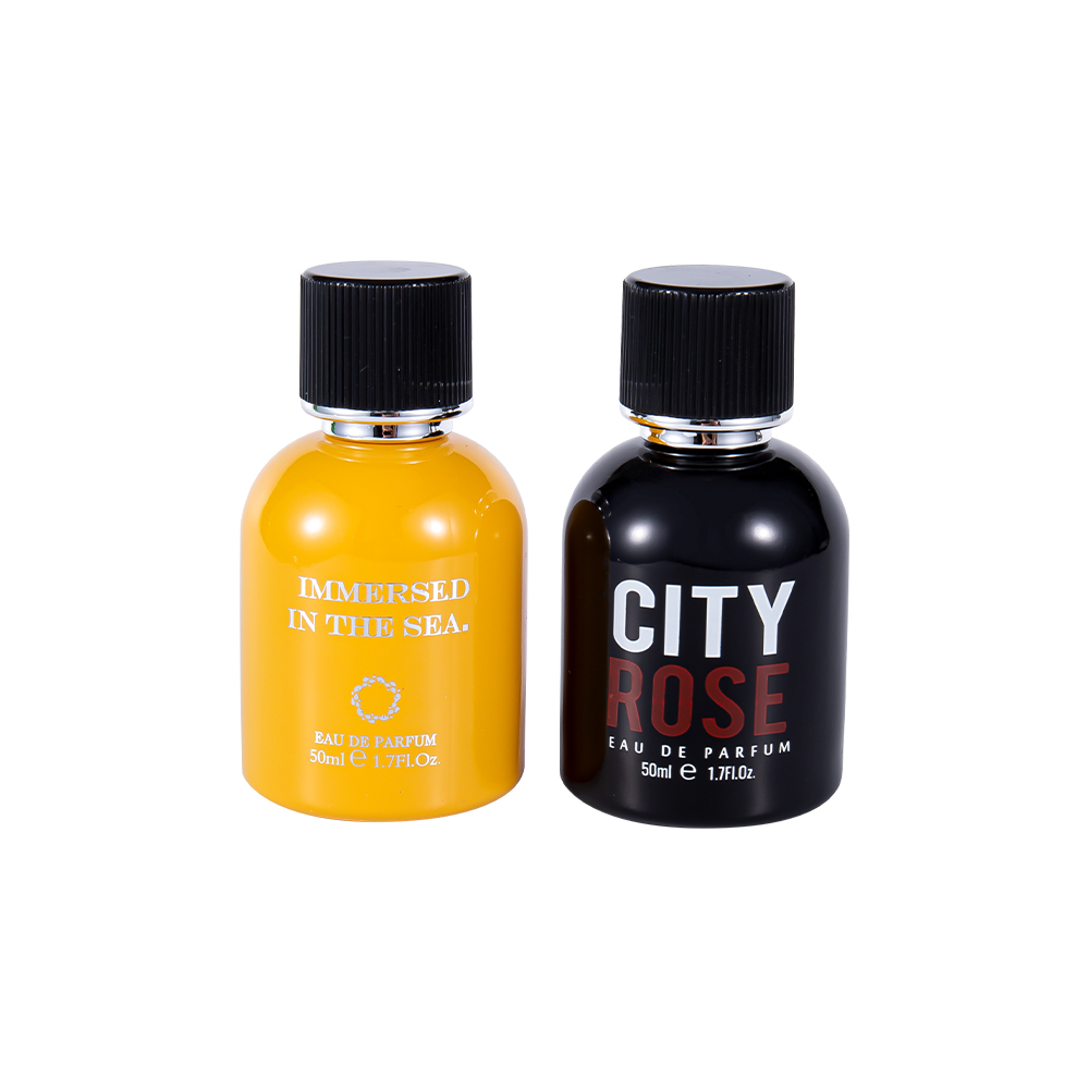 GC4464-WJ2339 زجاجة عطر زجاجية مزخرفة جديدة سعة 50 مل مع غطاء عطر أسود